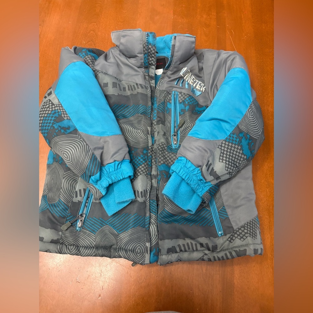 Alpinetek Bright Teal Fleece-Lined Jacket